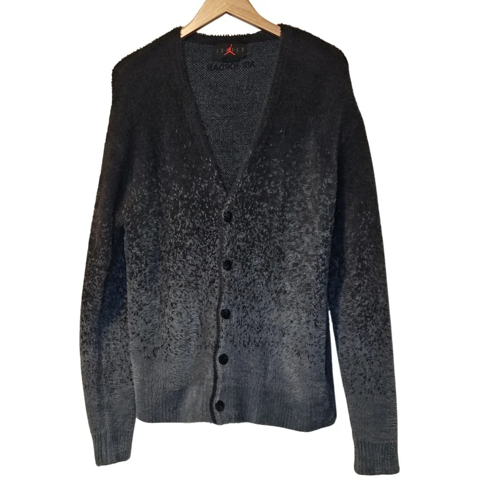 Jordan‎ Cardigan Men SM Gray Black Ombre Fuzzy Knit Button Front V-Neck Sweater